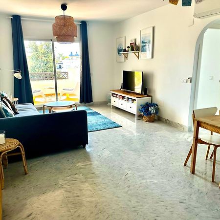 Bright Apartment 300M From The Beach Ситио-де-Калаонда Экстерьер фото