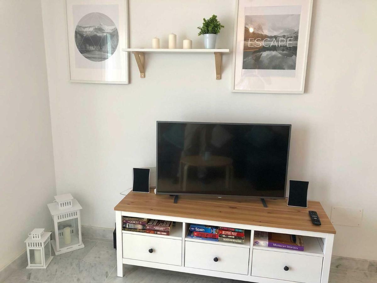 Bright Apartment 300M From The Beach Ситио-де-Калаонда Экстерьер фото