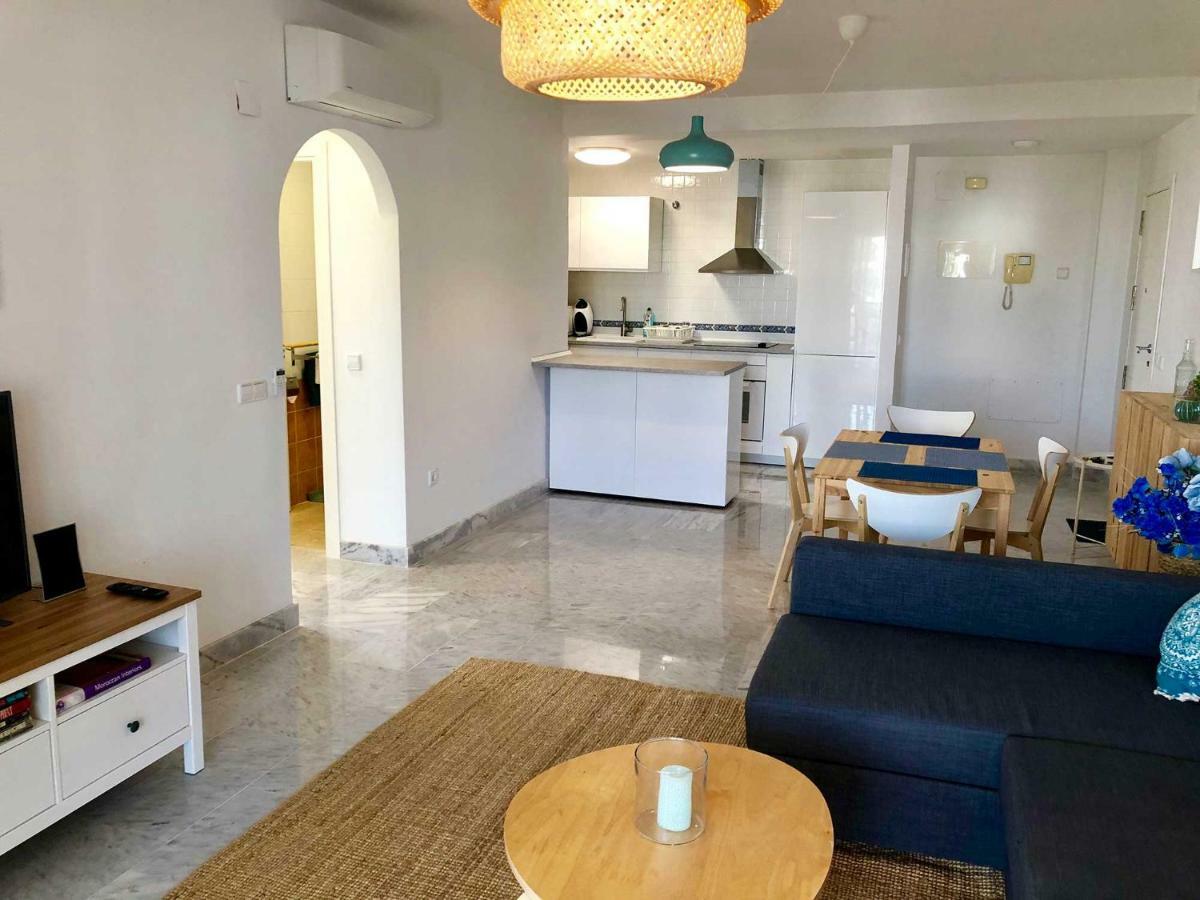Bright Apartment 300M From The Beach Ситио-де-Калаонда Экстерьер фото